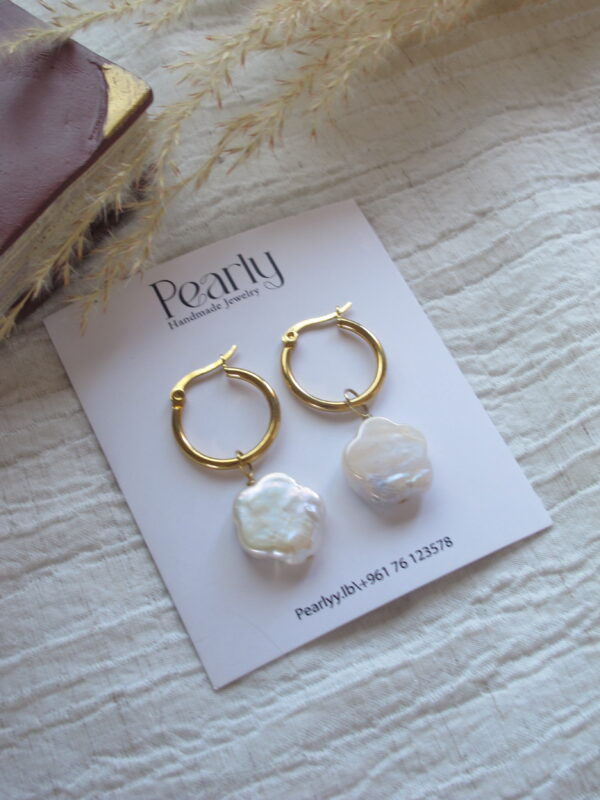 Flower Pearl Hoops