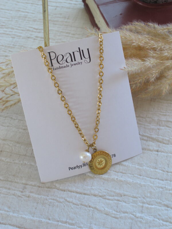Coin Pearl Necklace ORIGINAL NECKLACE .