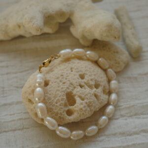 Freshwater Pearls Bracelet .